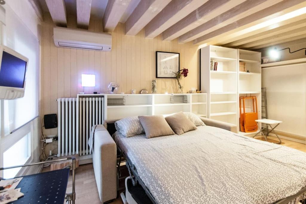 Piccola Dimora In Palazzo Storico Apartment Venice Exterior photo